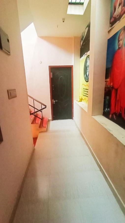 Thiru Arunai Guest House Tiruvannāmalai Exteriör bild